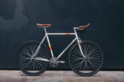 fixie with brakes