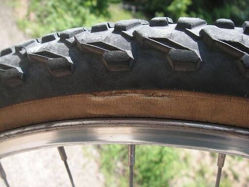 When to replace your bike tires: 7 warning signs to look for