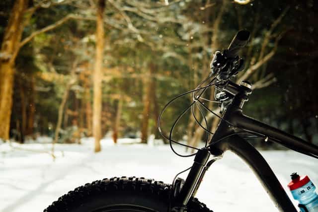 Are fat tire bikes good for beginners? 5 reasons to buy one with native suspension fat bike