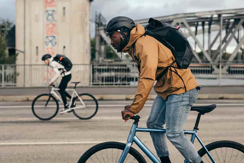 How do i know if my backpack is a problem when cycling?