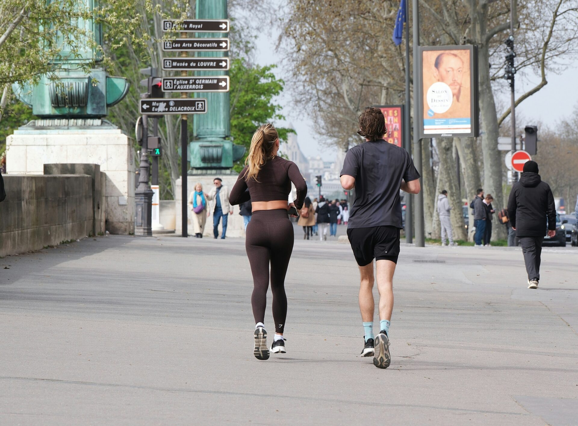 Couple exercising together outdoors showing relationship benefits of shared fitness routine